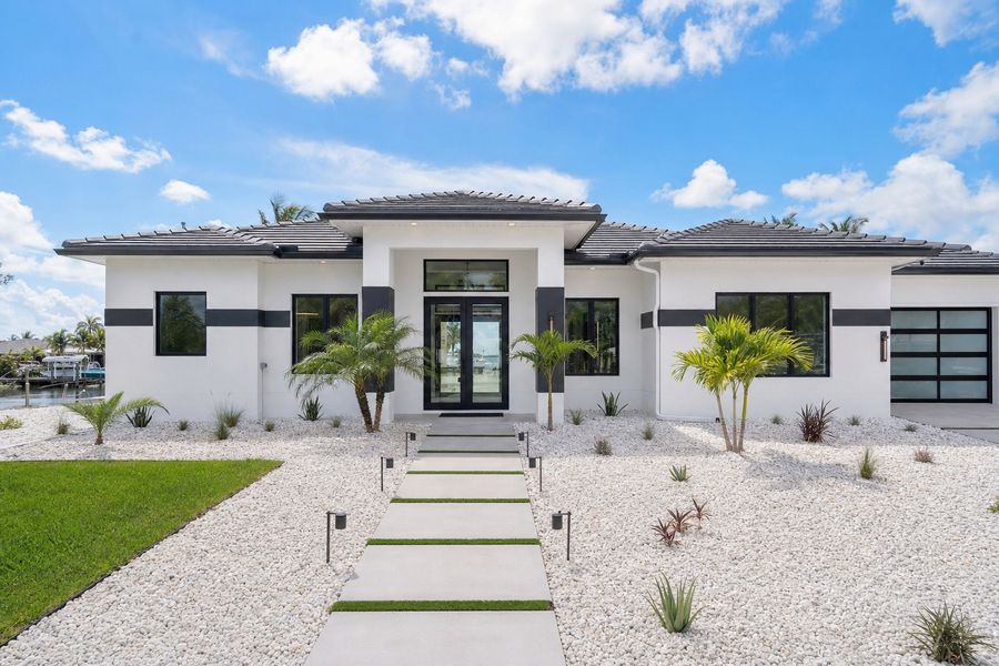 5031 Emerald Canal Court, Cape Coral