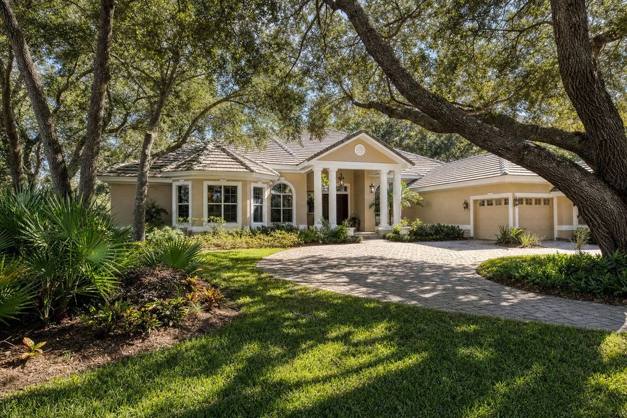 2166 Whitmore Oaks Drive, Fort Myers